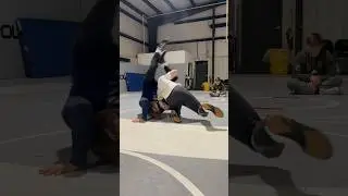 Beat the Under Hook