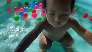 Shannara Playing In The Pool