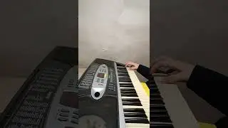Страшная музыка на синтезаторе (отрывок)