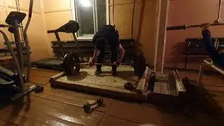 Становая тяга... после годовой паузы 200 кгг. Сам в шоке. Мотивация. Сомовнушение.