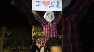 kids fan outside Shahrukh khan Home Celebration SRK birthday 