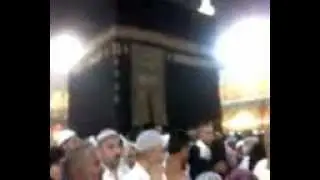 Kabe de taaf yaparken akşam ezanı