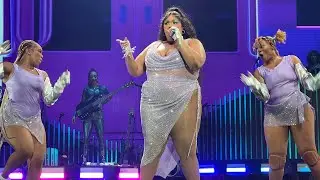 Like a Girl - Lizzo (live)