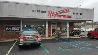 I Got A New Job! (at a gun store!)