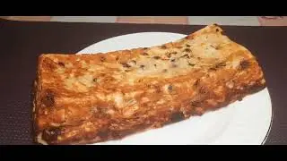 Творожная лазанья из лаваша с изюмом.