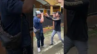 CARI KESEMPATAN DALAM KESEMPITAN