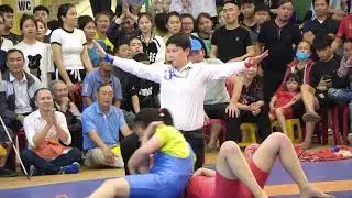 NỮ ĐÔ CÓ THÂN HÌNH NÓNG BỎNG KHIẾN CÁC CỤ XUÝT XOA - WOMEN Wrestling