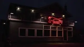 Twin Peaks: Roadhouse Sweeping Scene