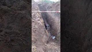 Кривая труба или кривые руки КОМУНАЛЬЩИКОВ ❓🤔муфта ПНД под градусом🥴