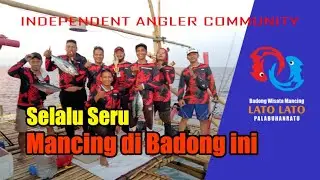 Fun Fishing on a Floating Raft in the Middle of the Sea at Night