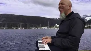 Xkey Series: Jordan Rudess plays Xkey Air on the mountain in Norway!