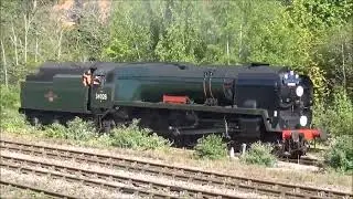 34028 West Country Class Eddystone Steam Locomotive Passing Loughborough And Refuelling At Leicester