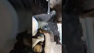 84 K5 Blazer upper ball joint nut loose