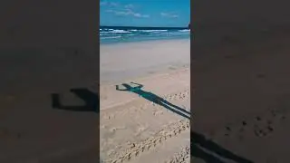 Прикольное видео, как сделать тень на пляже