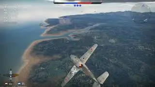 War thunder  Кручу всю команду противника на Як 23 .