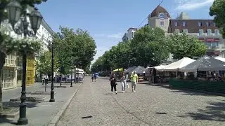 Одесса. Саксофон на ул. Дерибасовской.