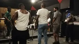 Jupson BUTUKONDOLO dans Biblia. répétition live avec Sam TSHINTU et le collectif A