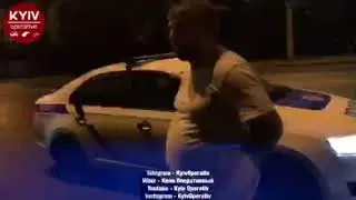 Еле разговаривает