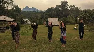 TARIAN DAYAK || • ALAM • || SMAN 03 BENGKAYANG ||
