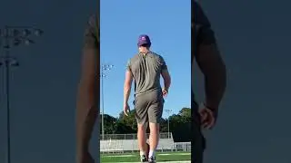 Field goal kicking trickshot Fail