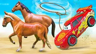 Тачки: Молния Маквин ловит лошадей! Видео для детей