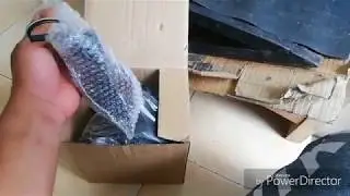 Cambiando farola y direccional de la nkd ( me dejaron caer la moto)