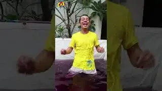 SWIMMING IN THE RED POOL SOMEONE IS FLYING!!