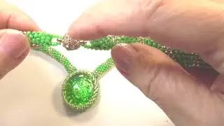Колье 
