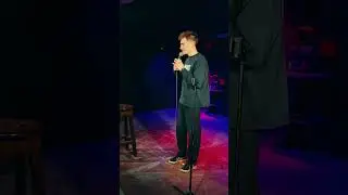 Stand Up - Максим Баженов  - Про детство с бабушкой #комедия #шутка #шутка