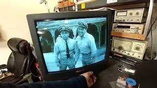 quick service on a 2001 Panasonic ct-20g6e - intermittent vertical with percussive persuasion.
