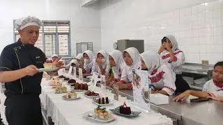 CARA MEMBUAT BOLU KARAMEL YANG SIMPEL ALA BAKING TV ACADEMY