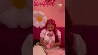 Regalo 🎁 del guero de su salón de la prepa 🎉🎁 a mi dulce Rasshly por sus 16🩷añitos 💖
