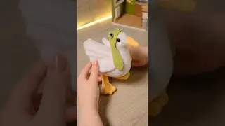 Frog hat for a goose...or duck🐸 