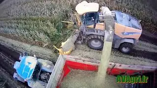 NEW HOLLAND FR 9060 en conditions difficiles