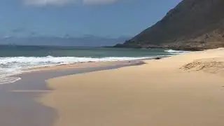 Keawa'ula Bay Beach  - Oahu West Side - Hawaii  (4K)