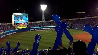 日本シリーズ第4戦のロケット風船「スタージェット」