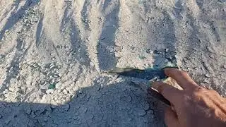 Бассейн для рыбы из шифера и пленки.