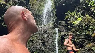 Hiking Iao Valley in Maui 2024