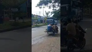 Hunting Bus Sehari Setelah Kemerdekaan ke 79