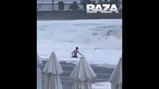 20-летнюю жительницу Усмани унесло в море в Сочи