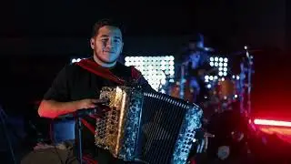 Grupo LDM - Con Un Presidente & Me Metí En El Ruedo (Cover en Vivo)