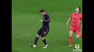fernando torres koşarken sakatlanıyor