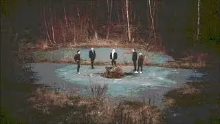 Paradas - With No Feeling (Lyrics)