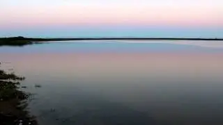 北海道 日没のウトナイ湖
