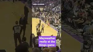 #FloydMayweather at the #SacramentoKings game