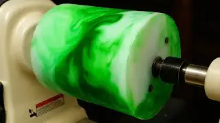 The Woodturning Technique Everyone's Going Crazy About