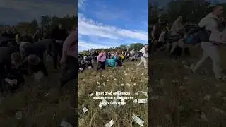 One milion dollars dropped from the sky! 