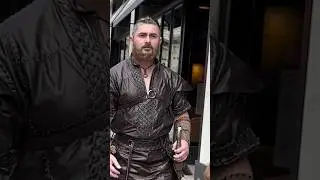 Ragnar Lothbrok Walking in Public #reaction #ragnarlothbrok #reactionvideo #foryou #fashion