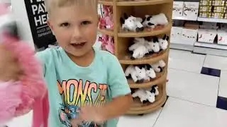 Владик в аэропорту, приключения Владика, Vladik at the airport, entertainment Vladik