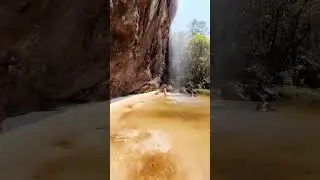 A Cachoeira doTempo Perdido se localiza na comunidade de Capivari pertencente à cidade de Serro  MG